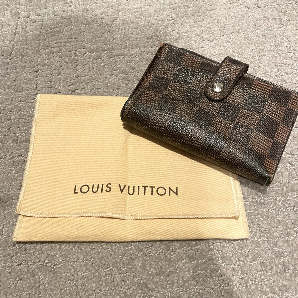 Louie Vuitton French Wallet